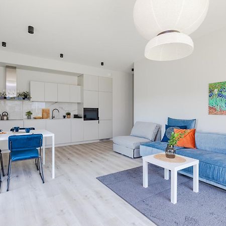 Superapart Herbu Janina 4, Wilanow, Szpital Medicover, Paley, Parking Varşova Dış mekan fotoğraf